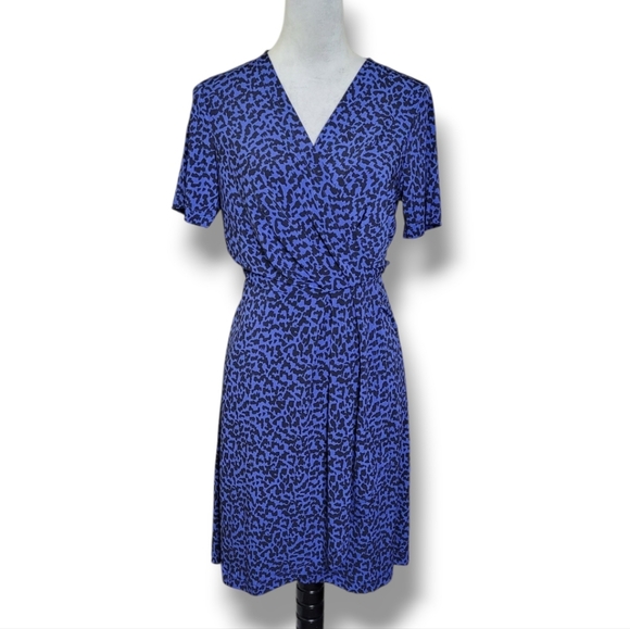 Banana Republic Factory Casual Wrap Dress Size Small NWT - Picture 2 of 10